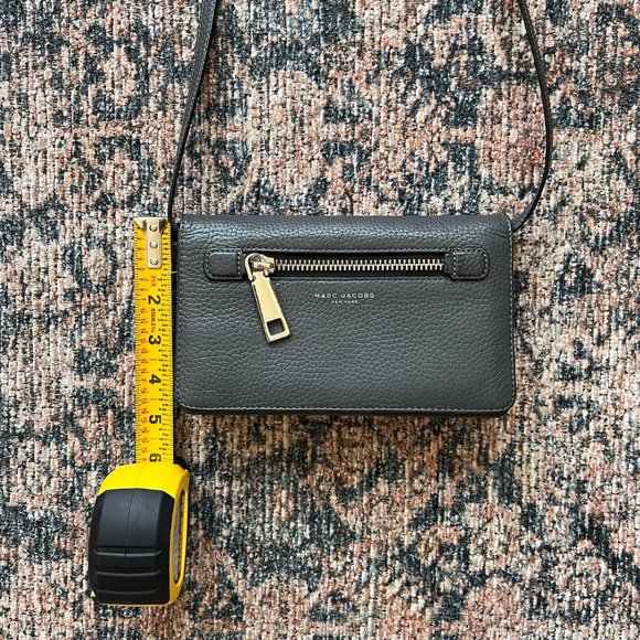 Marc Jacobs Gotham Pebbled Leather Crossbody Wallet Bag - Picture 6 of 8